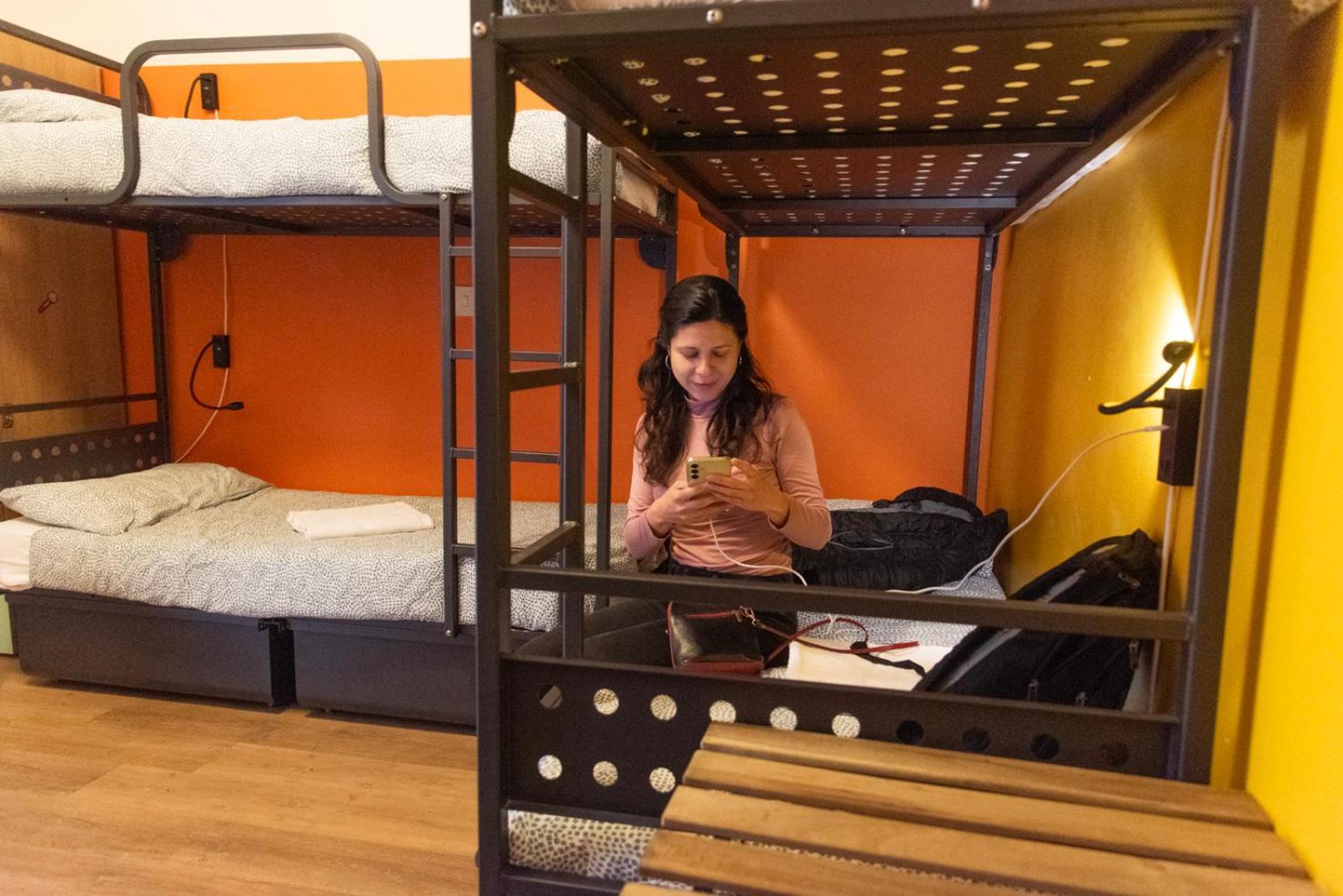 Sunflower Backpacker & Bar Hostel