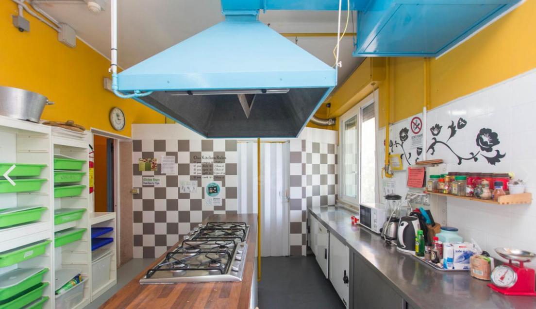 Hostel Sunflower Backpacker & Bar Rimini
